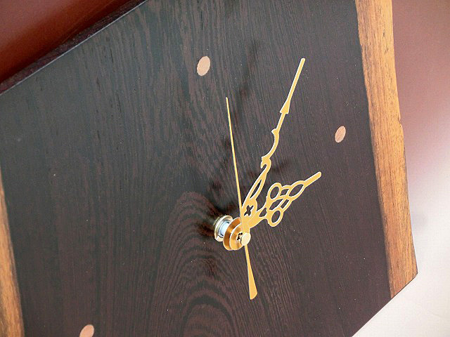 天然木の時計　　　　meiboku時計 鉄刀木　針仕様変更あり