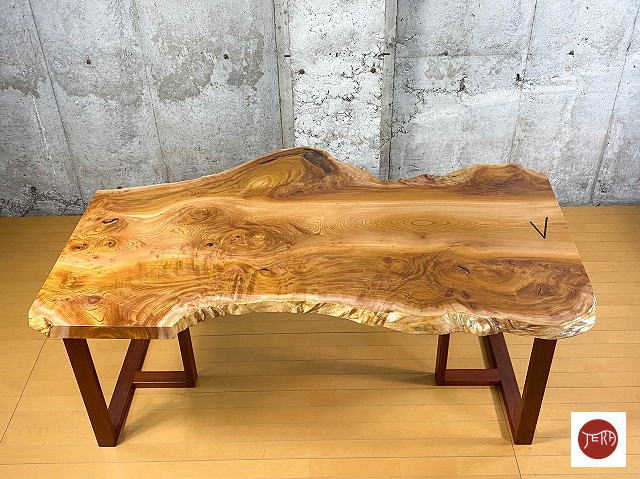 ケヤキ一枚板  165×68〜93cm  【天板のみ】No.682　ツーマンデリバリーでお部屋までお届け!パーソナルブランド『TERA』